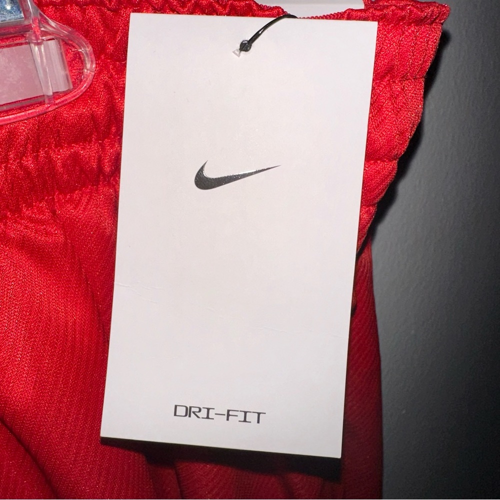 Women's Nike Loose Fit Dri- Fit FLY Basketball Red Shorts Sz XXL MSRP‎ $35 - Picture 4 of 7